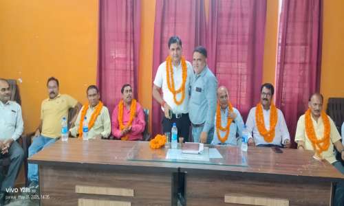 पदोन्नति हुए राजस्व निरीक्षक बनने पर सम्मान समारोह आयोजित