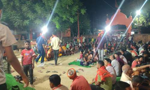 जय बजरंग अखाड़ा समिति रामनगर मंदिर प्रांगण में भंडारे का हुआ समापन।